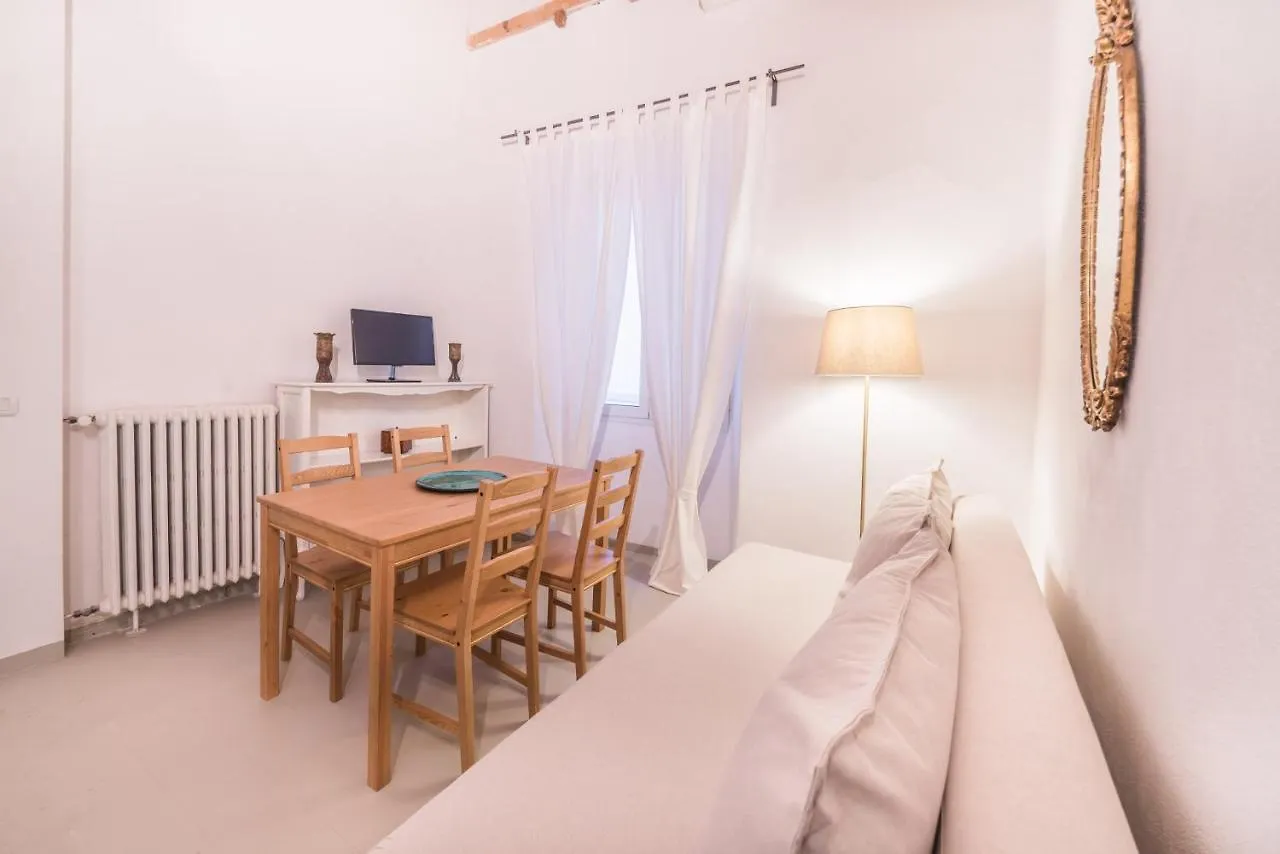 Hello Florence Aparthotel