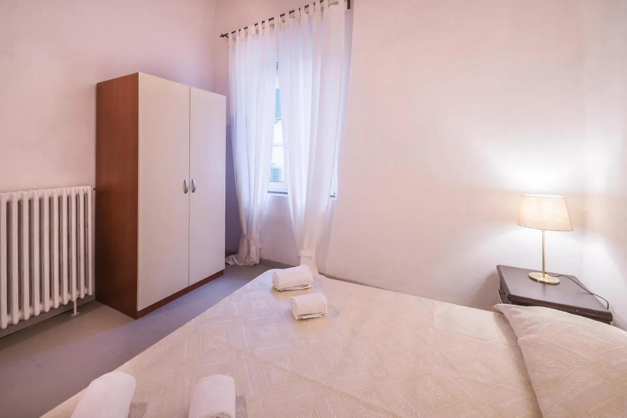 Hello Florence Aparthotel